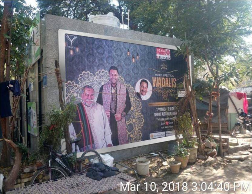 Advertising on Public Toilets, Hoardings at Lane Behind Le-Meridian Hotel in New Delhi, Best outdoor advertising company New Delhi